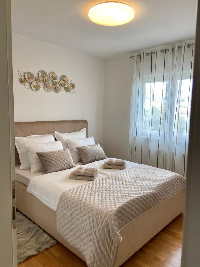Portview Apartment 里耶卡 外观 照片
