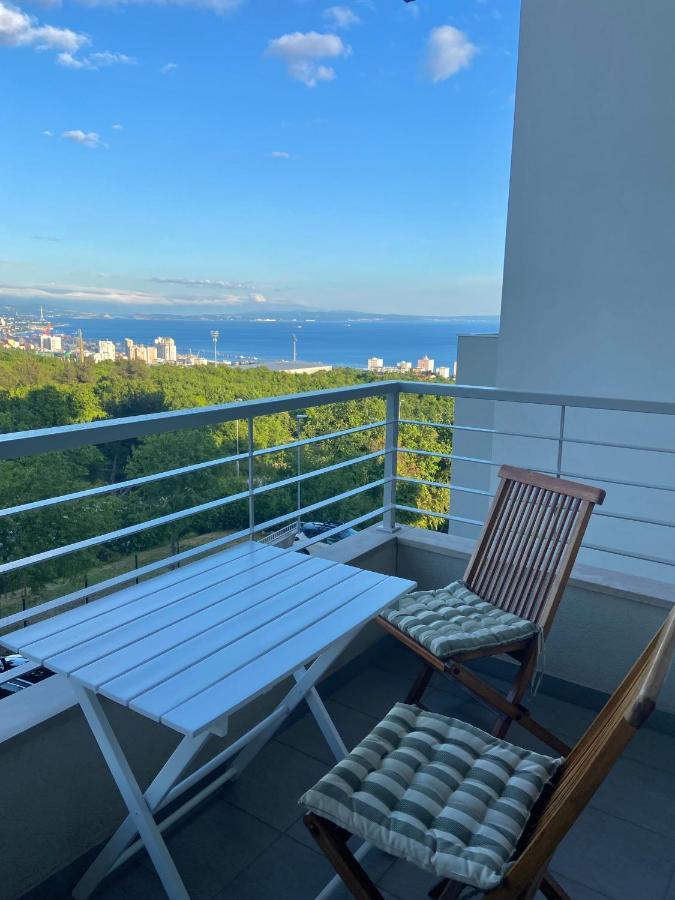Portview Apartment 里耶卡 外观 照片